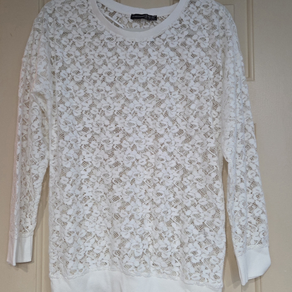 Atmosphere White Lace Sweatshirt